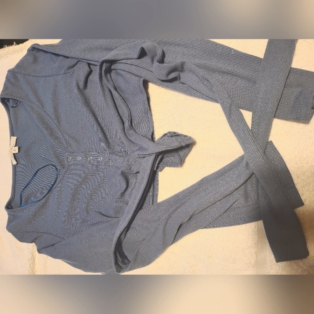 Love Tree Long Sleeve Crop Top